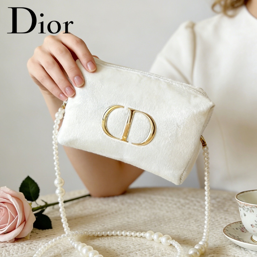 Dior’s Bag White Velvet Travel - Women Fashion Logo recension och pris